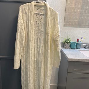 Soft cashmere-like joie cardigan- worn once